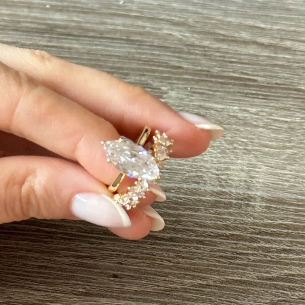 Wedding ring N762